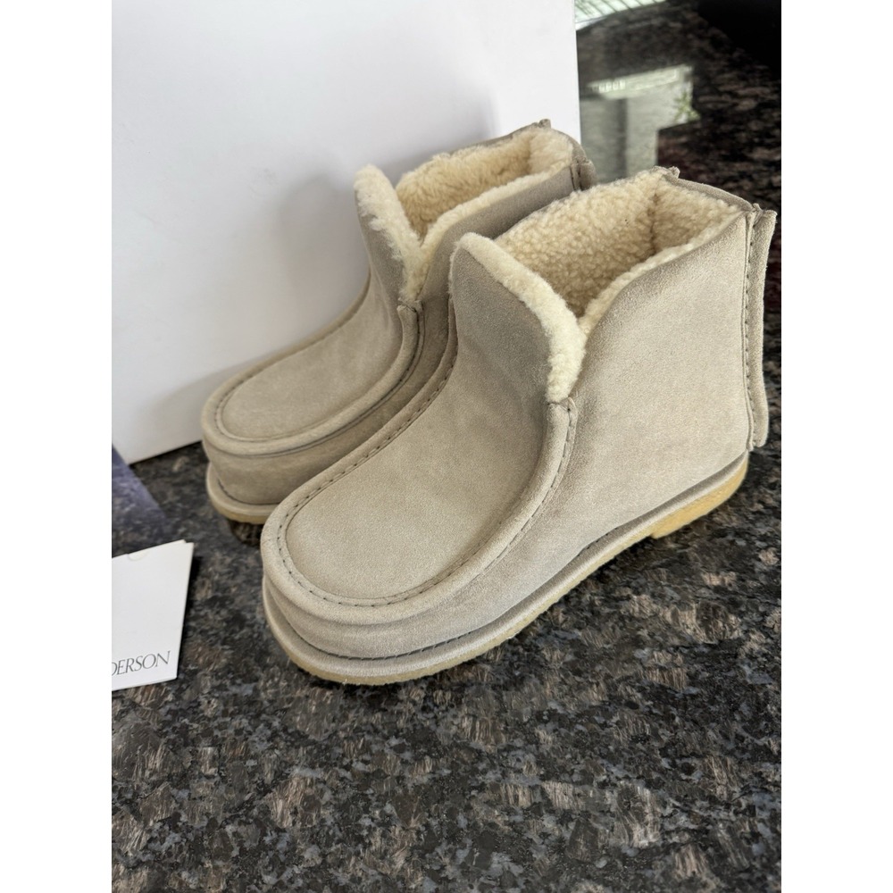 JW Anderson Padded Ankle Suede Boots NWB Size US 8/ 38. Bootie